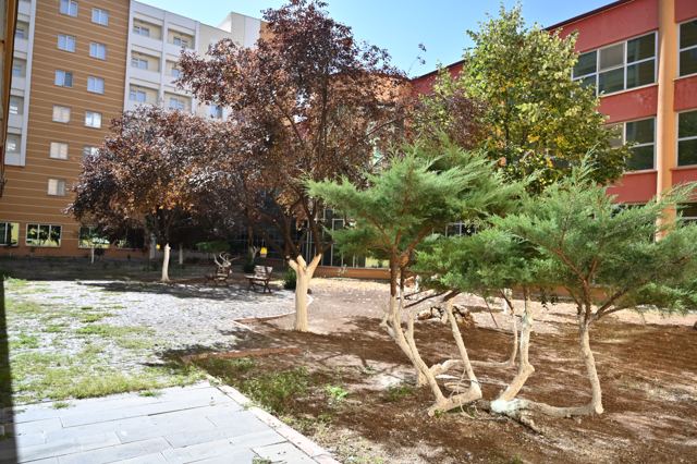 Otel & Bahçe